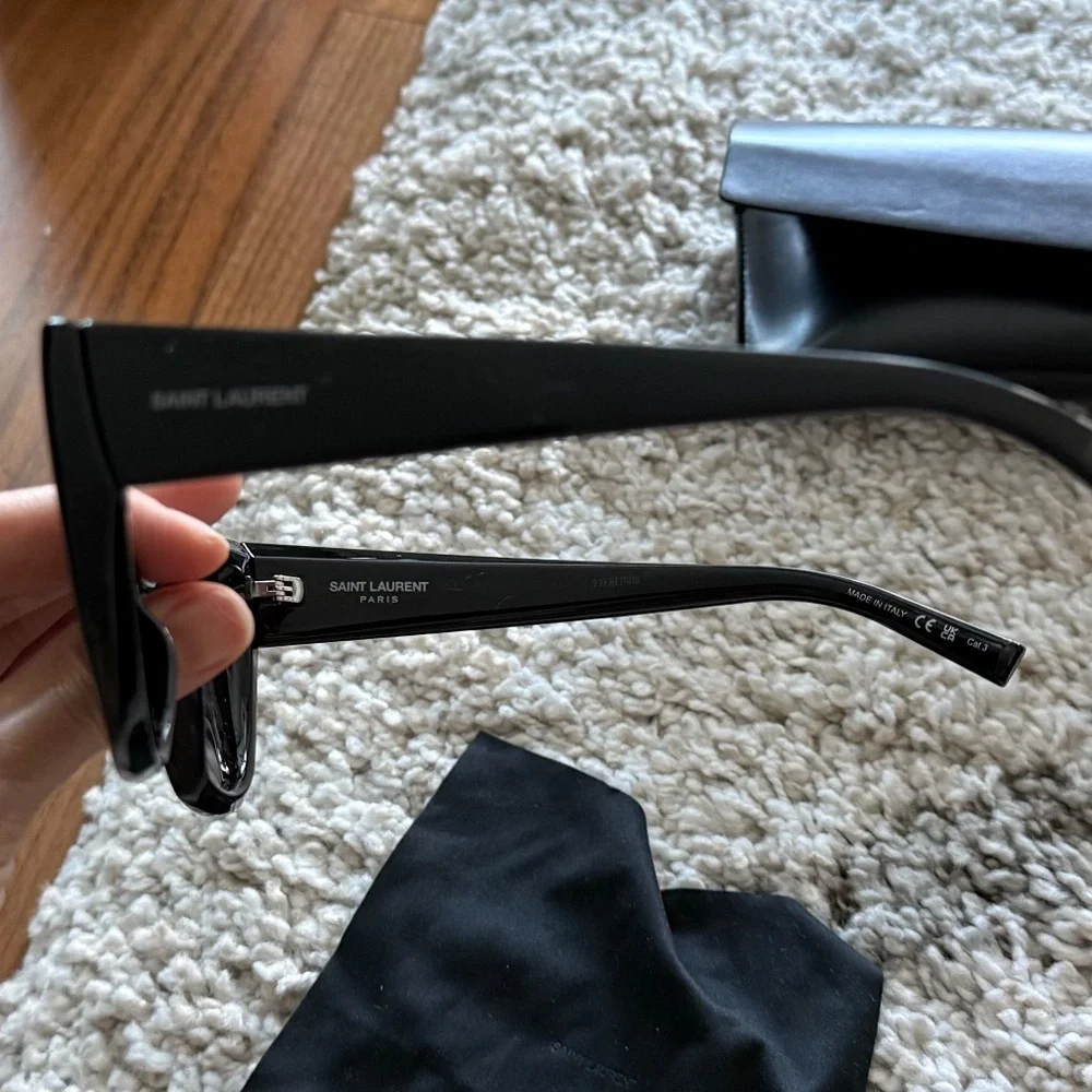 YSL Saint Laurent Women Sunglasses - Picture 2 of 12